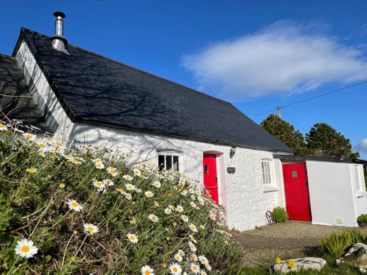 The Dairy @ Trefechan Wen Goodwick 外观 照片